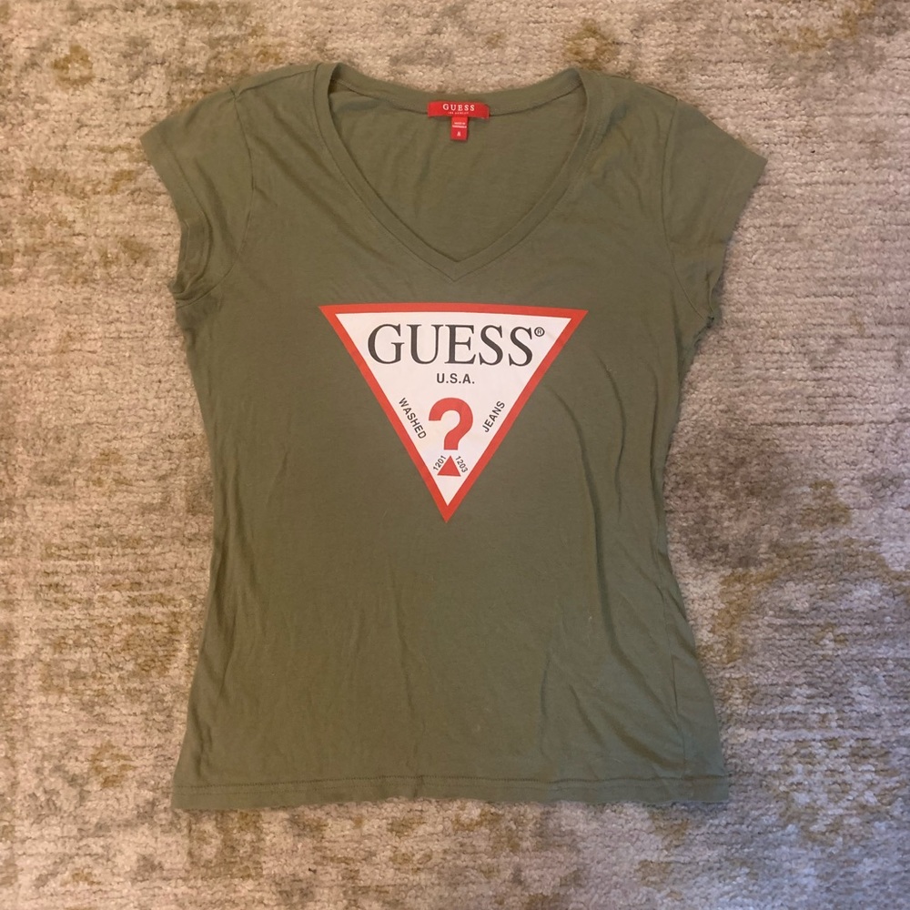 Guess olive green logo t shirt